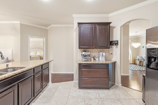 405 Cherry Spring Drive, Mckinney, TX 75072