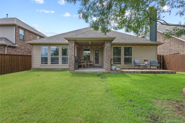 405 Cherry Spring Drive, Mckinney, TX 75072