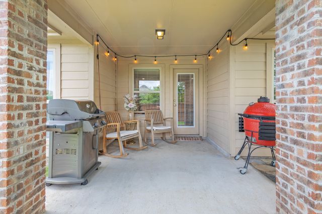 405 Cherry Spring Drive, Mckinney, TX 75072
