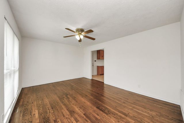 1501 Avenue K, South Houston, TX 77587