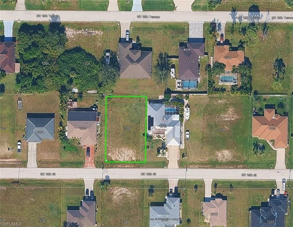 1209 NE 19th ST, CAPE CORAL, FL 33909 — photo 2