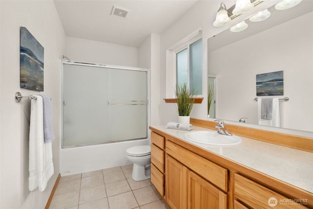 304 N 5th Avenue SW, Tumwater, WA 98512