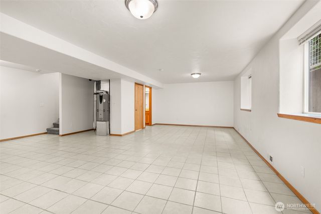 304 N 5th Avenue SW, Tumwater, WA 98512