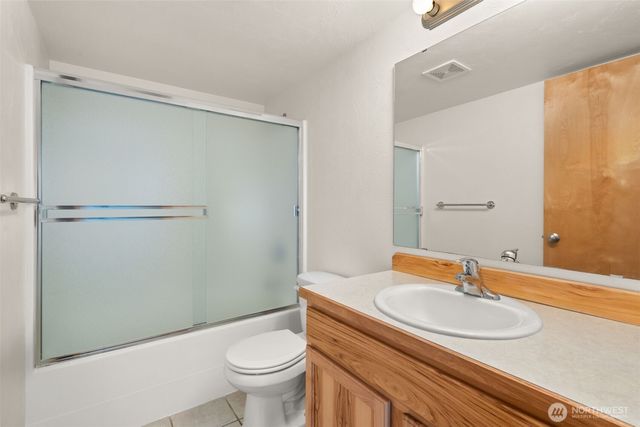 304 N 5th Avenue SW, Tumwater, WA 98512
