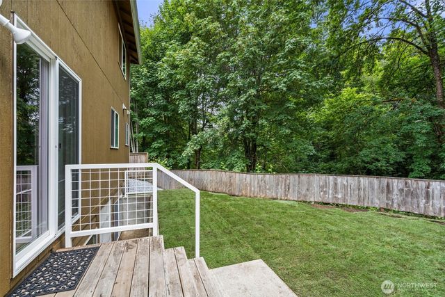 304 N 5th Avenue SW, Tumwater, WA 98512