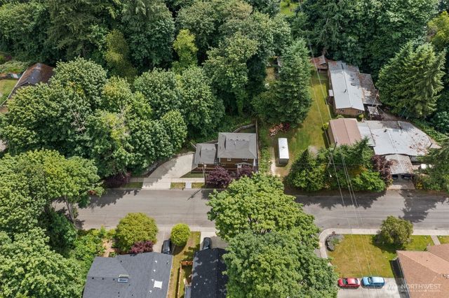 304 N 5th Avenue SW, Tumwater, WA 98512