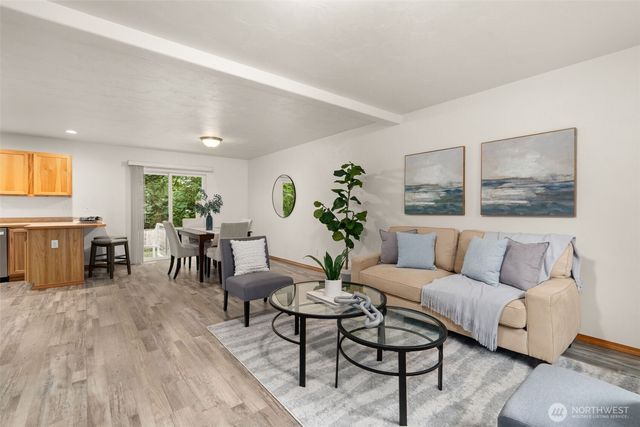 304 N 5th Avenue SW, Tumwater, WA 98512