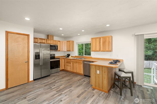 304 N 5th Avenue SW, Tumwater, WA 98512