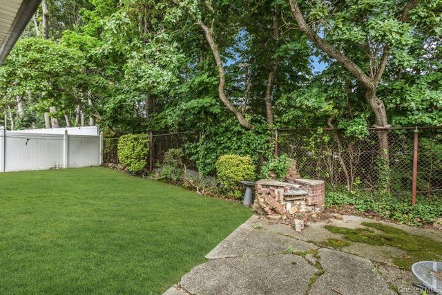 734 Nightingale Road, West Hempstead, NY 11552