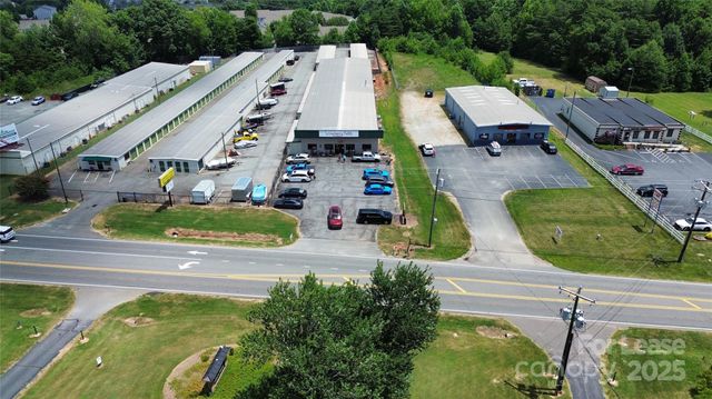 1440 N Nc 16 Business Highway, Denver, NC 28037