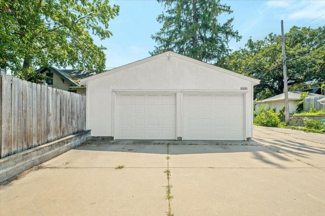 4700 Portland Avenue, Minneapolis, MN 55407