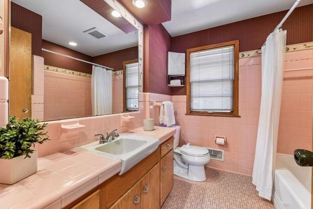 7332 Garfield Avenue, Richfield, MN 55423