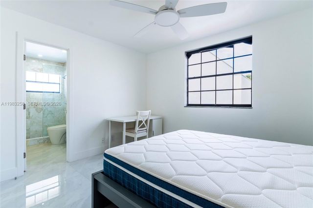 21204 Harbor Way 122-12, Aventura, FL 33180