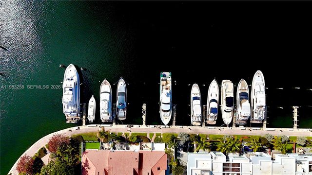 21204 Harbor Way 122-12, Aventura, FL 33180