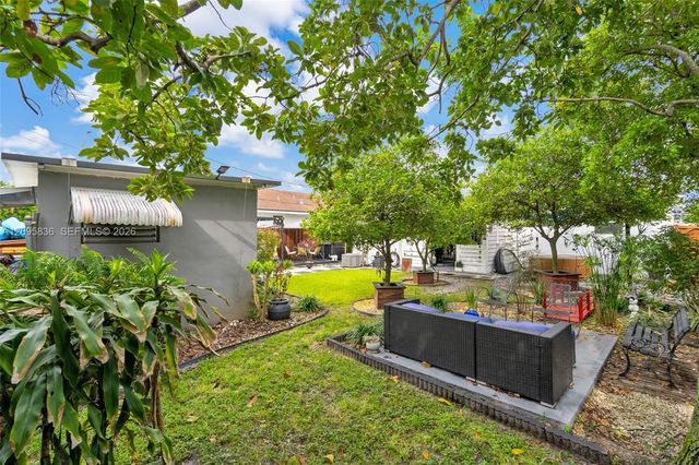 4340 W 5th Avenue, Hialeah, FL 33012