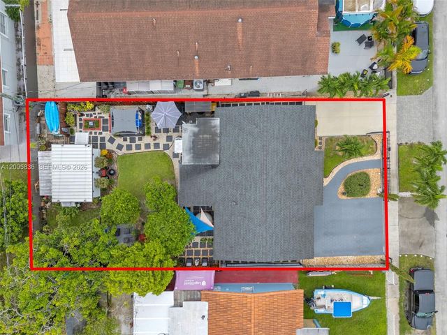 4340 W 5th Avenue, Hialeah, FL 33012