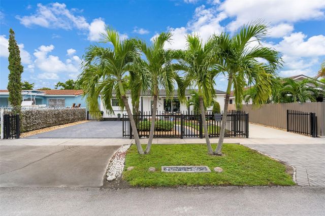 4340 W 5th Avenue, Hialeah, FL 33012
