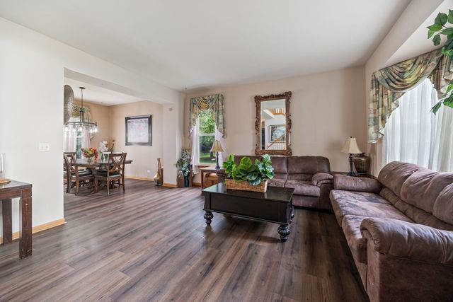 1669 Pinnacle Court, Aurora, IL 60502