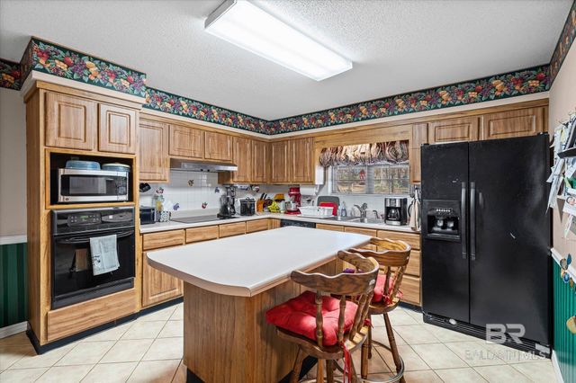 12580 King Arthur Drive, Grand Bay, AL 36541