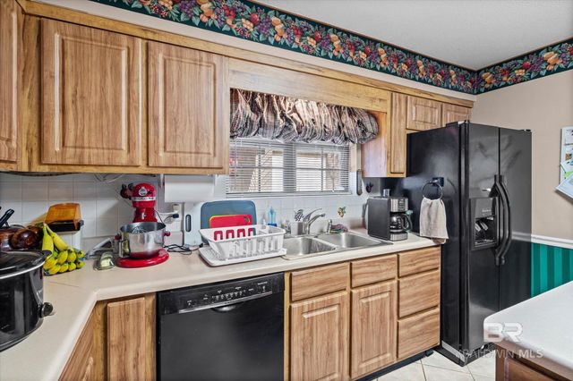 12580 King Arthur Drive, Grand Bay, AL 36541