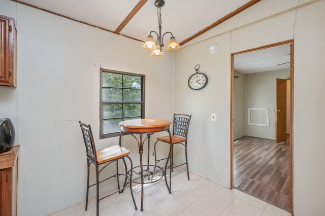 514 W Royal Palm Avenue, Defuniak Springs, FL 32433