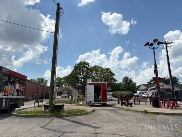 1318 S Breiel Boulevard, Middletown, OH 45044