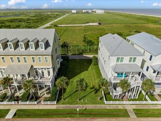 726 Positano Road, Galveston, TX 77550