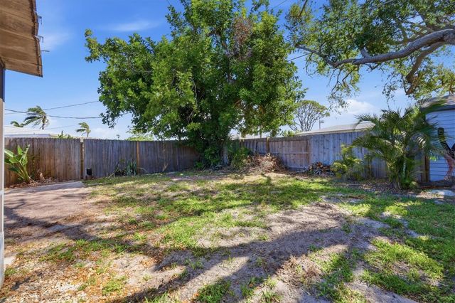 4501 86TH STREET COURT W, Bradenton, FL 34210