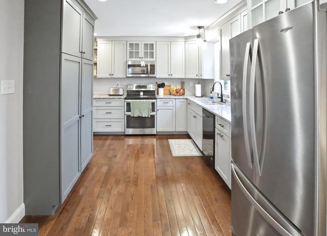 2306 CASSARD CIR, Gilbertsville, PA 19525