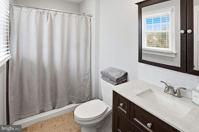 2306 CASSARD CIR, Gilbertsville, PA 19525