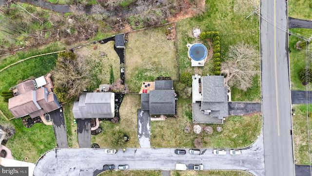 2306 CASSARD CIR, Gilbertsville, PA 19525