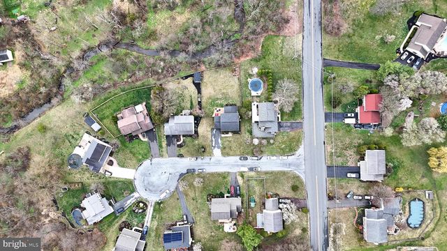 2306 CASSARD CIR, Gilbertsville, PA 19525