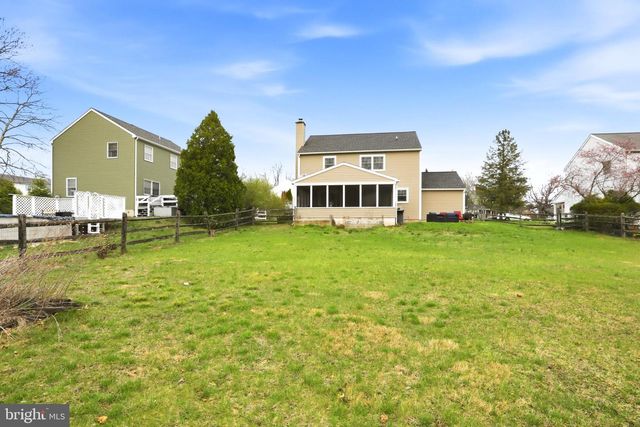2306 CASSARD CIR, Gilbertsville, PA 19525