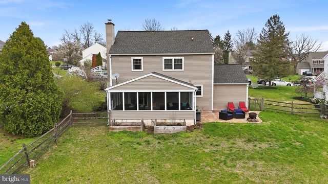 2306 CASSARD CIR, Gilbertsville, PA 19525