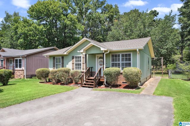 223 LAKELAND AVENUE, Bessemer, AL 35023