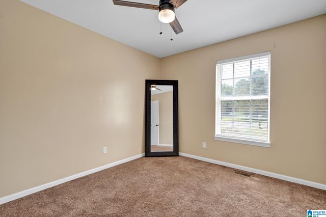 223 LAKELAND AVENUE, Bessemer, AL 35023