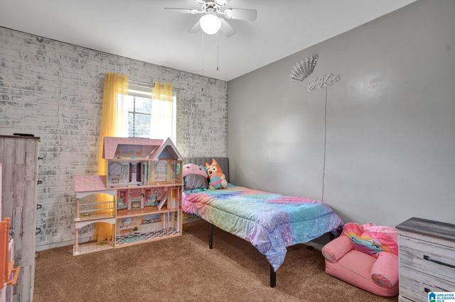 223 LAKELAND AVENUE, Bessemer, AL 35023