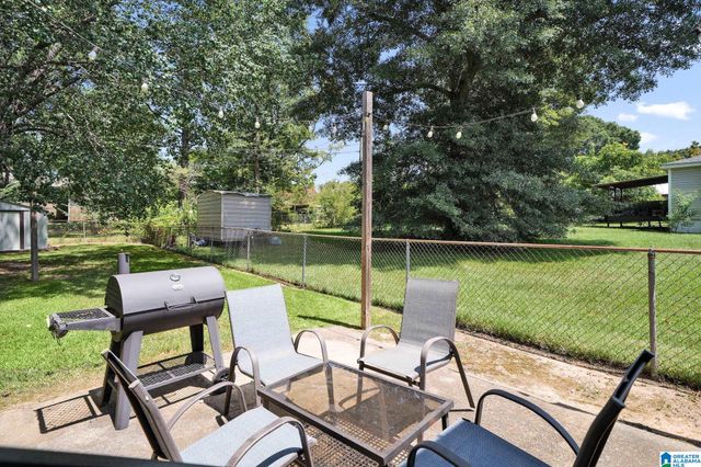 223 LAKELAND AVENUE, Bessemer, AL 35023