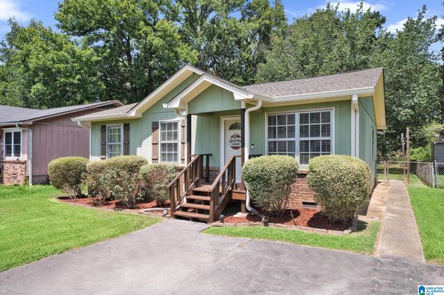 223 LAKELAND AVENUE, Bessemer, AL 35023