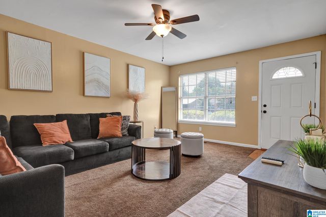 223 LAKELAND AVENUE, Bessemer, AL 35023