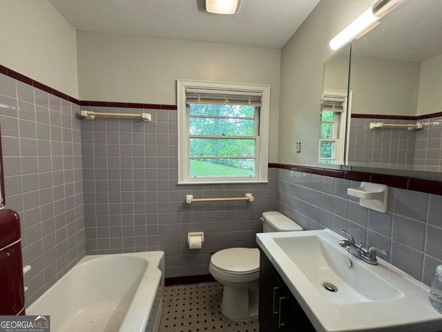 2225 Alpha Drive, Decatur, GA 30032