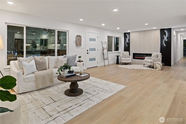 12528 Odell Road NE, Duvall, WA 98019