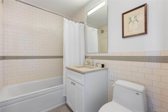 640 W 237th Street 9C, Bronx, NY 10463