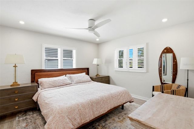 743 43RD AVENUE NE, St Petersburg, FL 33703