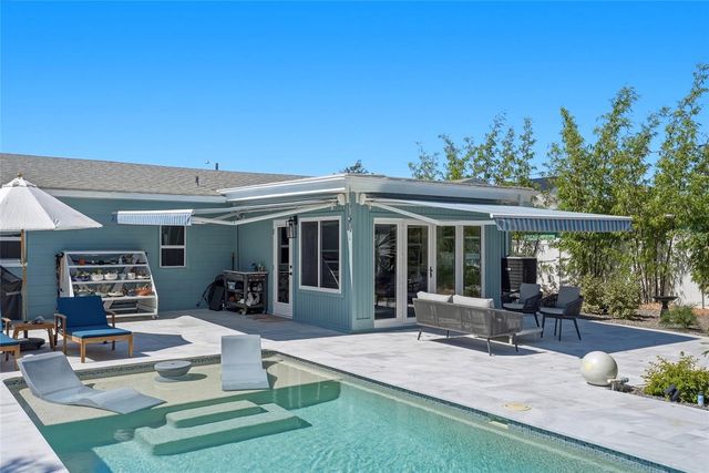 743 43RD AVENUE NE, St Petersburg, FL 33703