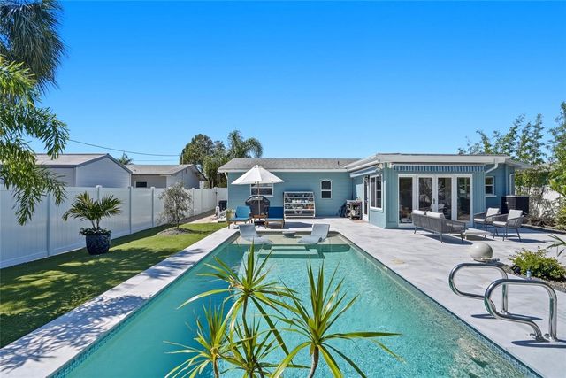743 43RD AVENUE NE, St Petersburg, FL 33703