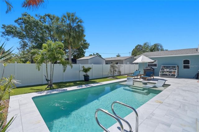743 43RD AVENUE NE, St Petersburg, FL 33703