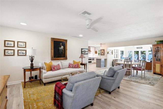 743 43RD AVENUE NE, St Petersburg, FL 33703