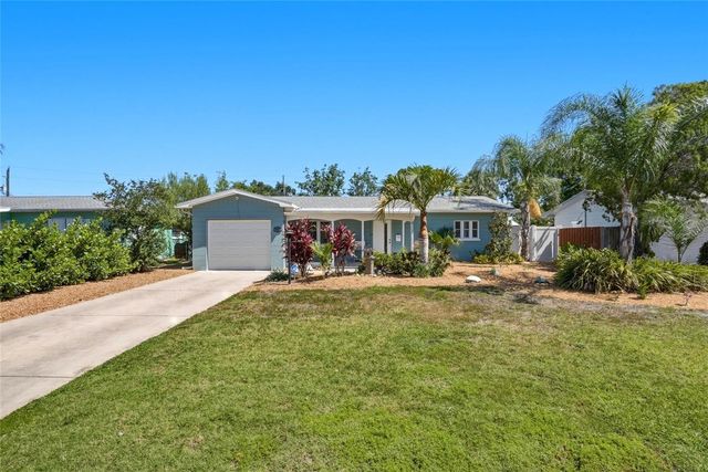 743 43RD AVENUE NE, St Petersburg, FL 33703