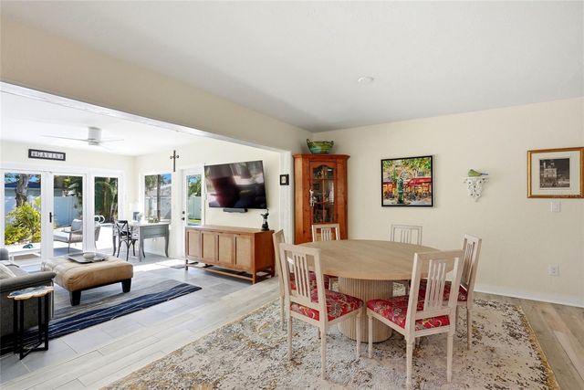 743 43RD AVENUE NE, St Petersburg, FL 33703